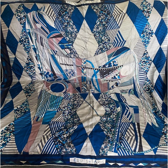 HERMES Patchwork Horse Silk Shawl Scarf - Picture 2 of 11